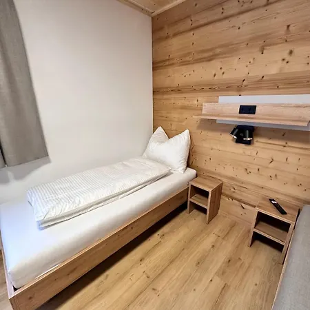 Alpin 102 Апартаменты *